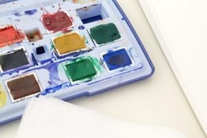 Acuarela: Materiales esenciales para un curso de pintura