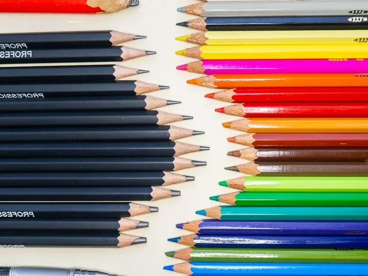 En este momento estás viendo Elegir el mejor lápiz para dibujar: Guía completa
