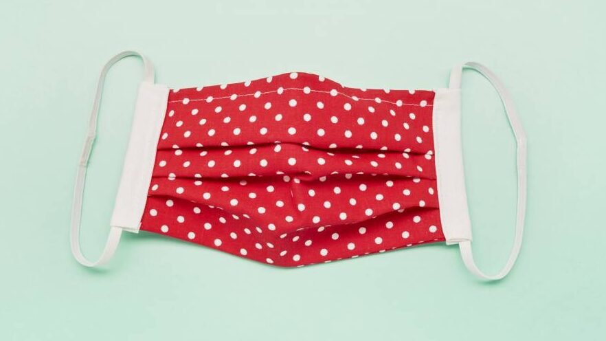 En este momento estás viendo Mascarillas de tela caseras: Guía paso a paso para hacerlas en casa