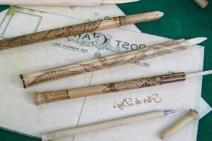 Plumilla de bambú: Cómo utilizarla para caligrafía creativa