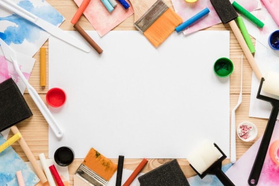 En este momento estás viendo Tipos de papel para acrílico: consejos para elegir el ideal